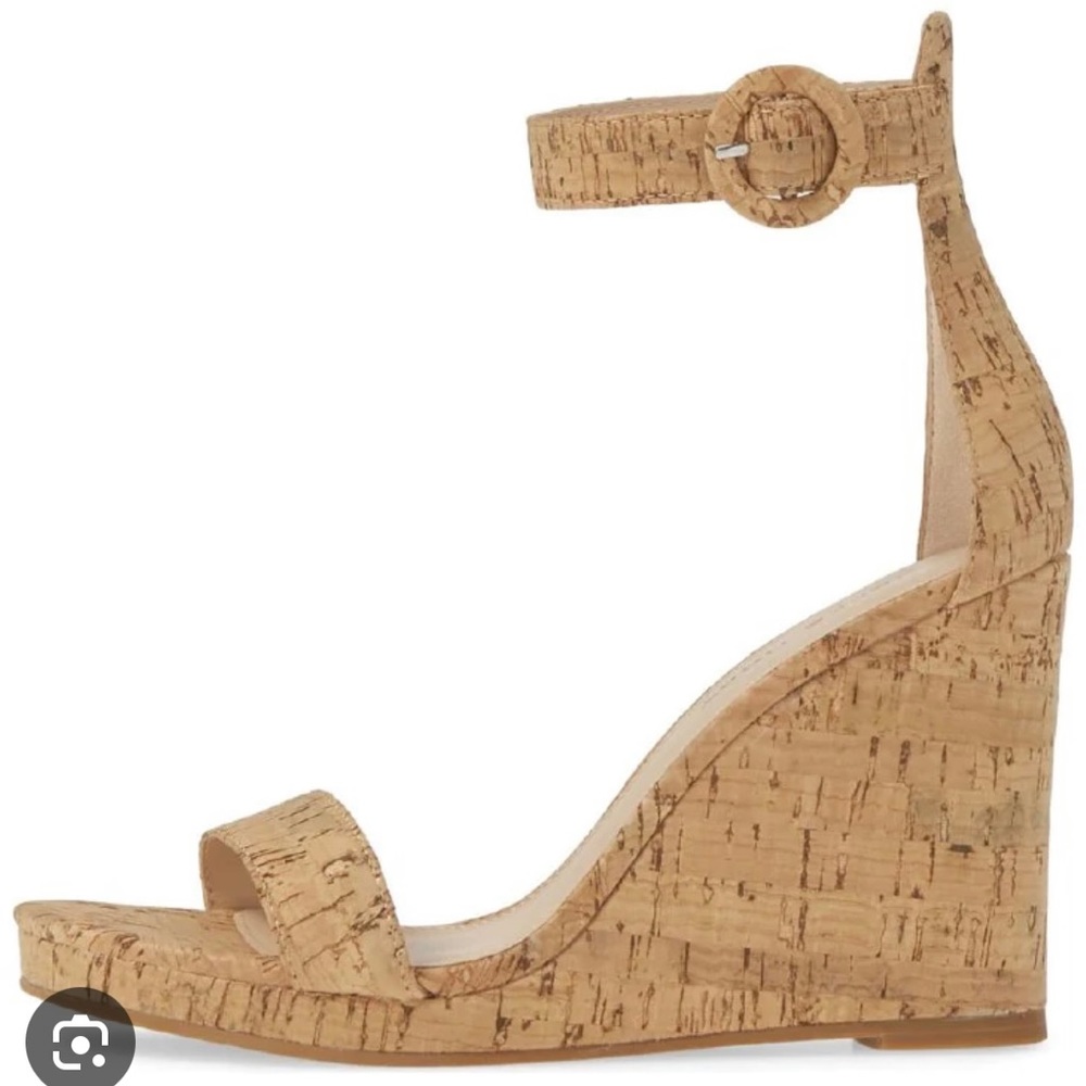 PELLE MODA wedge nisha sandal in gold cork material worn few times